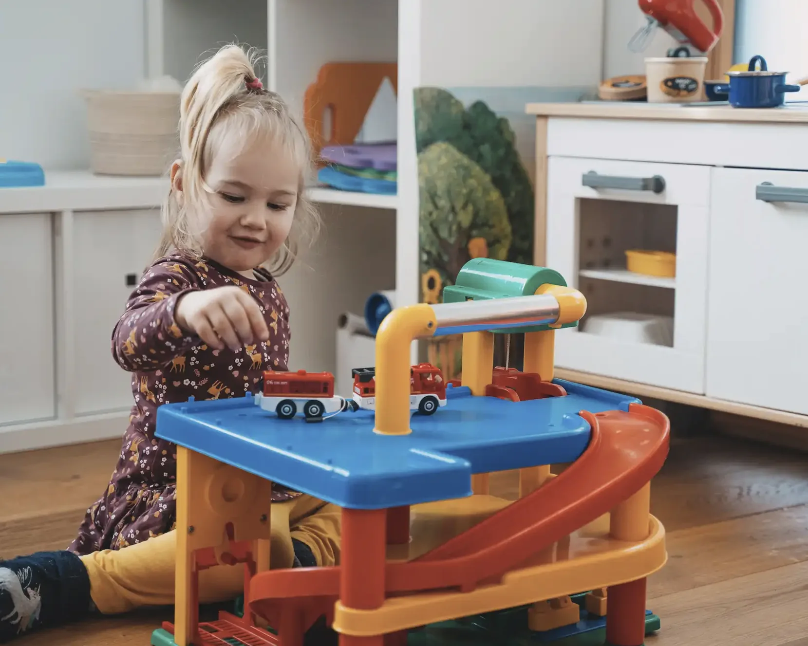Spielerische Logopädie Therapie mit Kleinkind